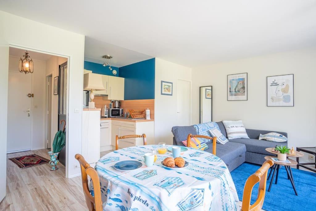 Apartment Calme Et Serenite - Balcon - Parking 1 Place Étretat