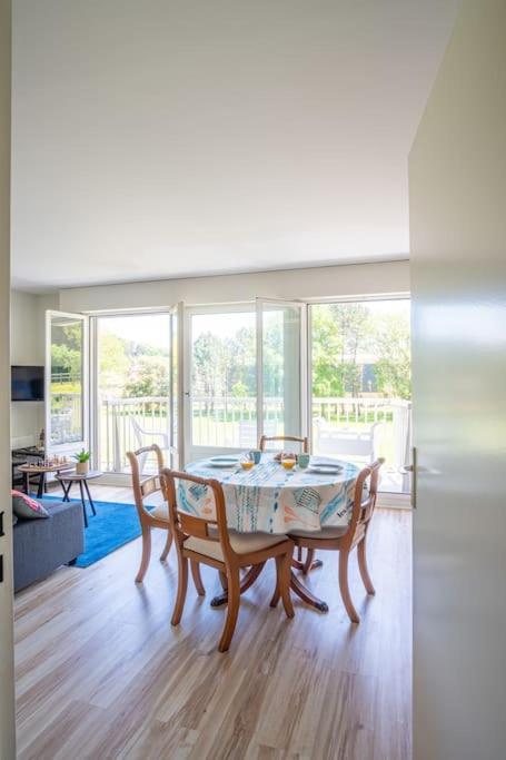 Calme Et Serenite - Balcon - Parking 1 Place Apartamento *