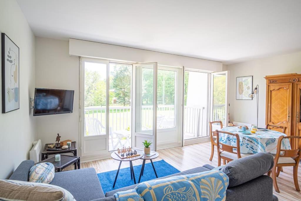 Calme Et Serenite - Balcon - Parking 1 Place Apartamento *